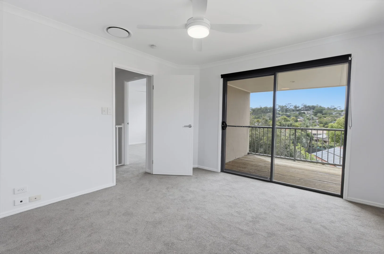 Additional image 13 of 22/1 Santa Isobel Blvd, Pacific Pines QLD 4211
