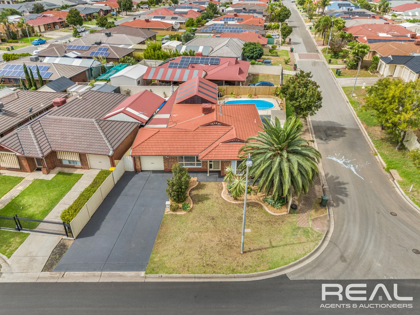 71 Castle Drive, Burton SA 5110 photo 2