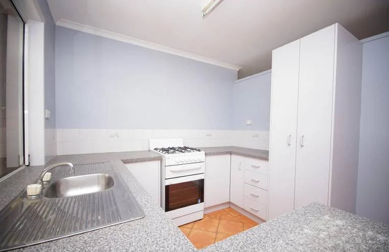 54 Pinelands Street, Loganlea QLD 4131 photo 3