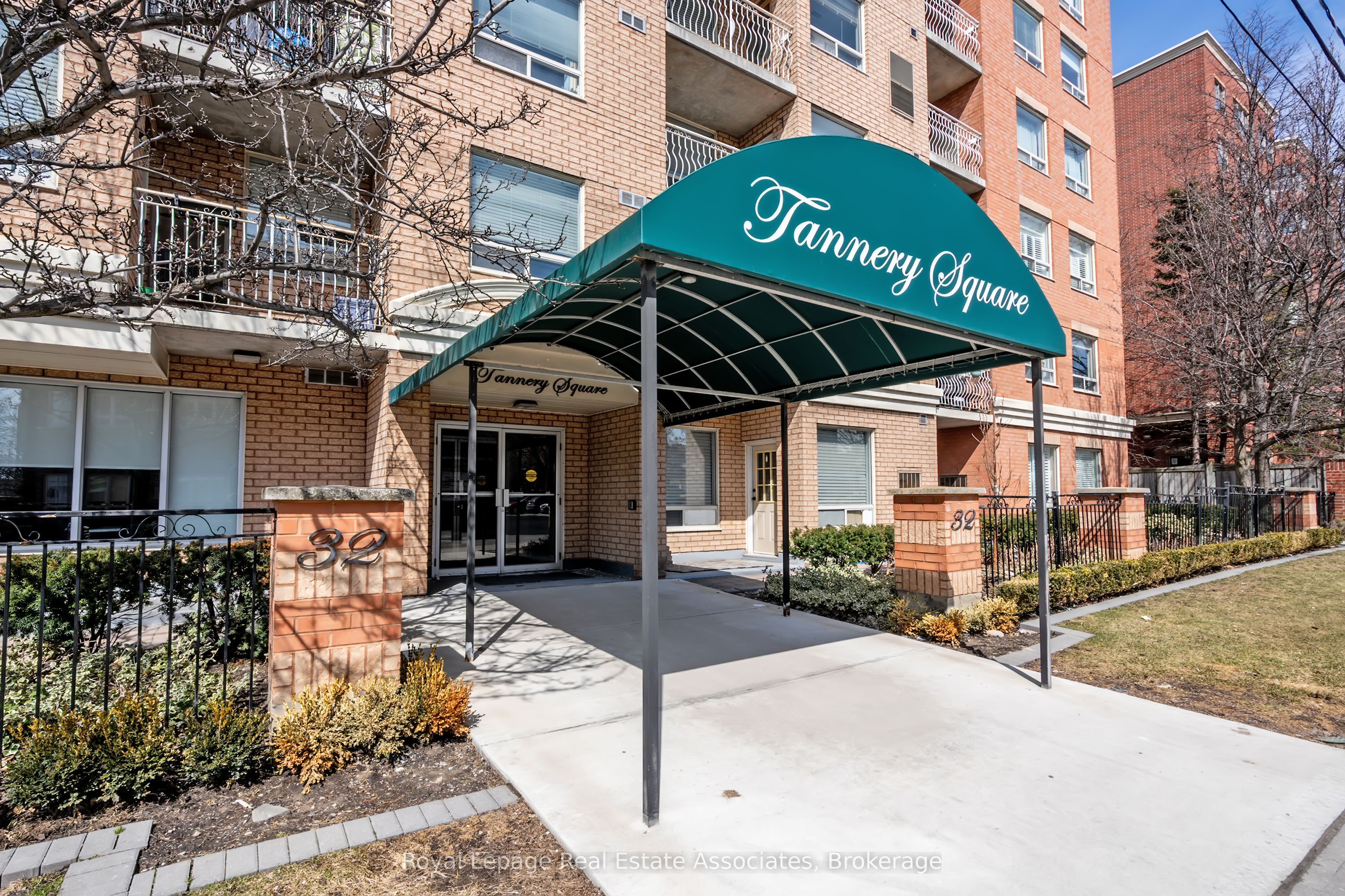 Additional image 3 of 308-32 Tannery Street, Mississauga, ON, L5M 6T6