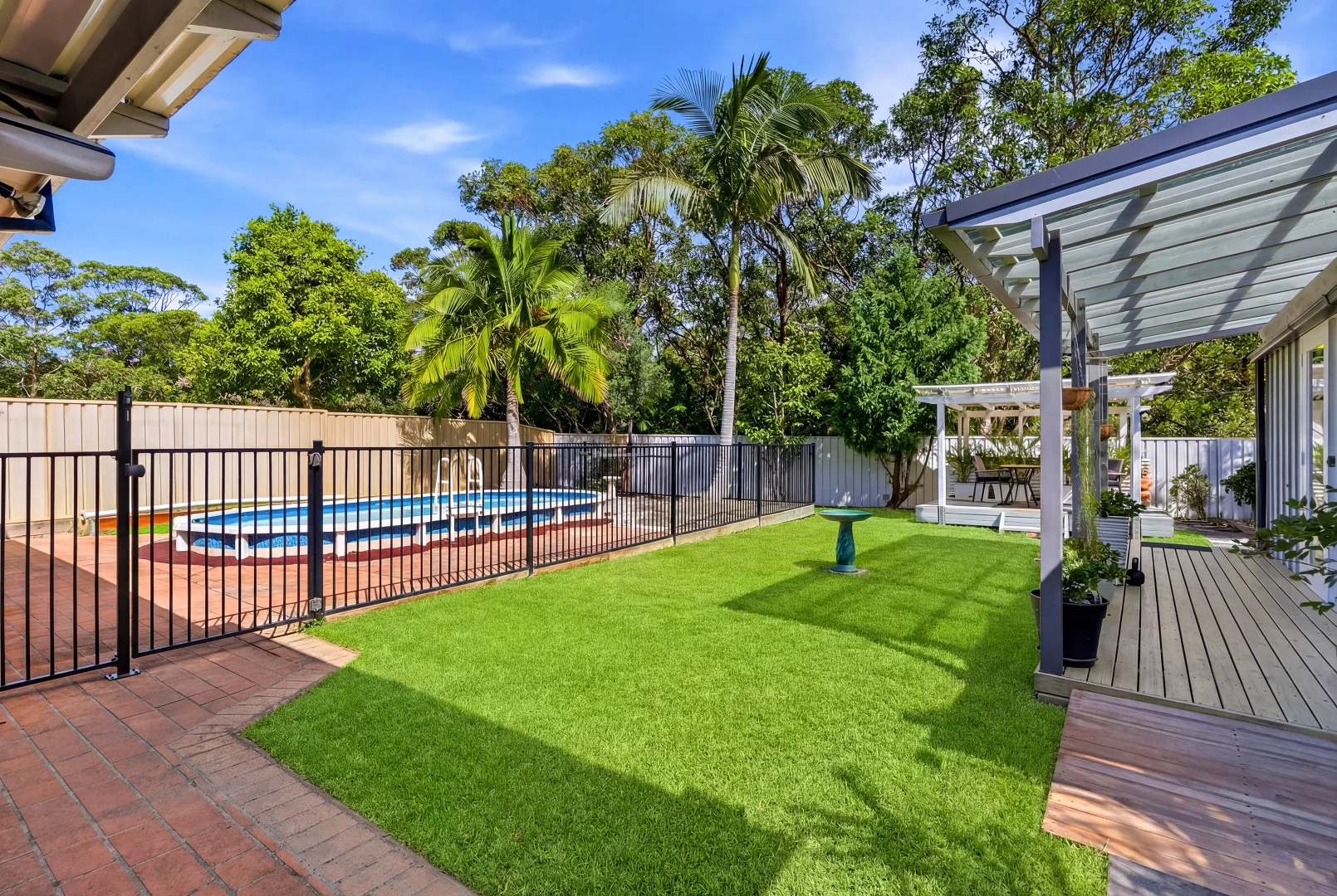 23 Sir Joseph Banks Drive, Bateau Bay NSW 2261