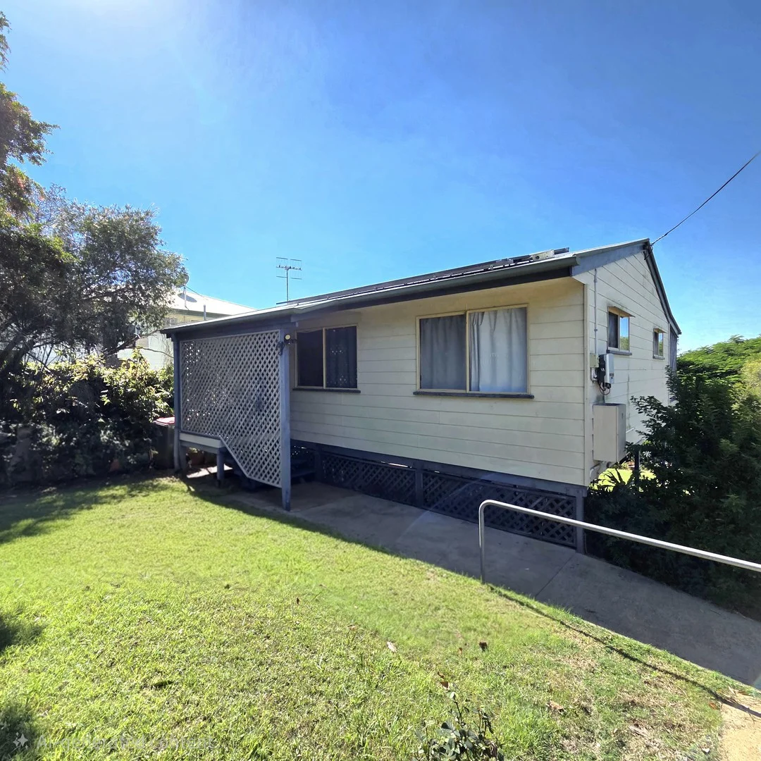 104 Kennedy Street, Kilcoy QLD 4515