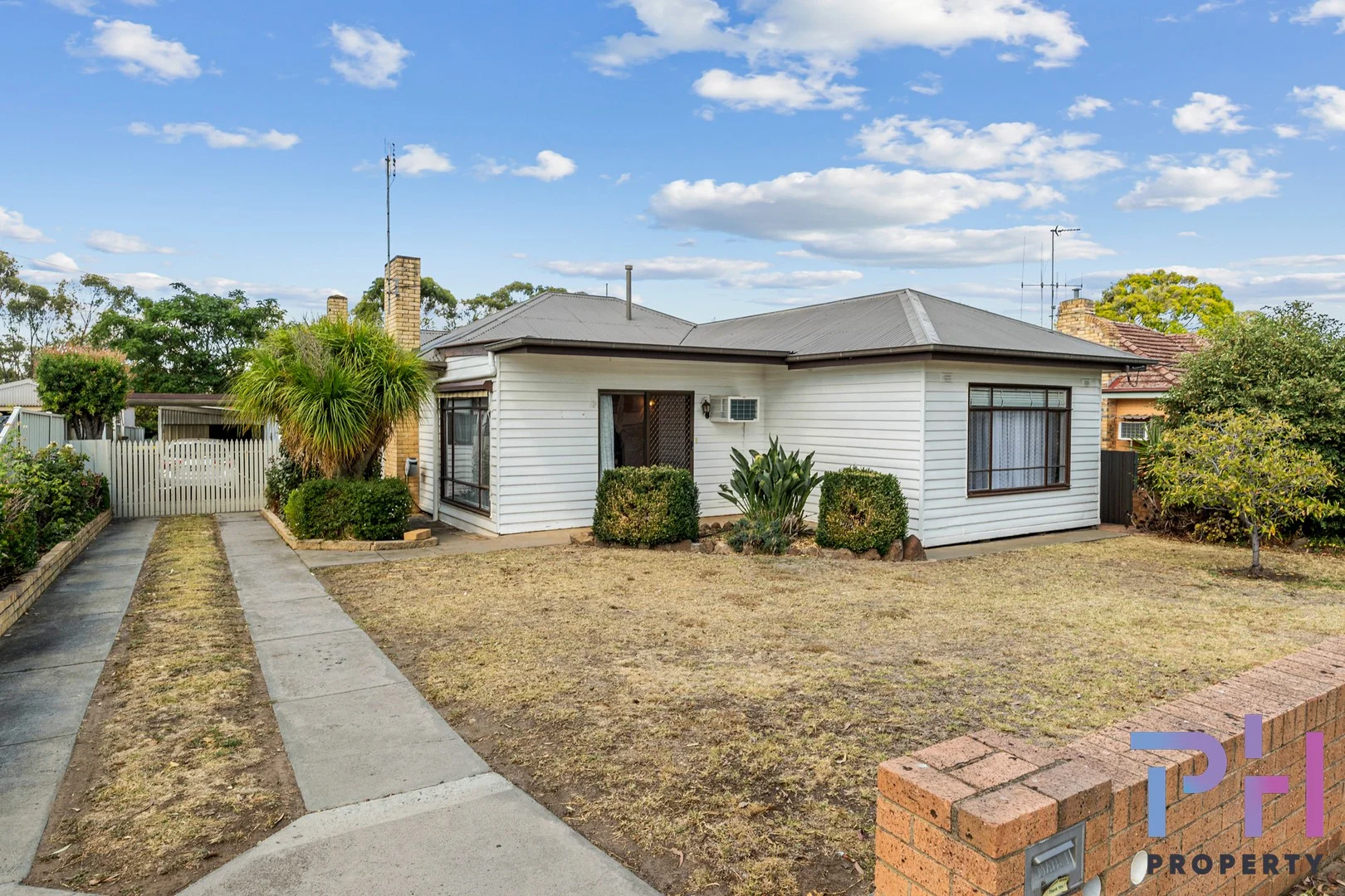 13 Sandhurst Road, California Gully VIC 3556