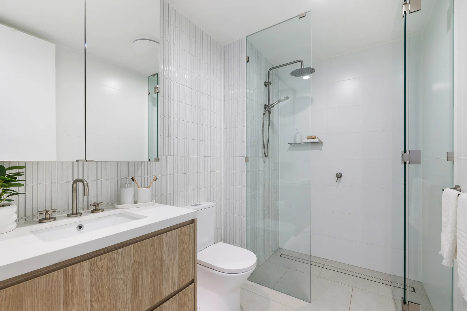 Additional image 17 of 163/25 Woodroffe Avenue, Main Beach QLD 4217