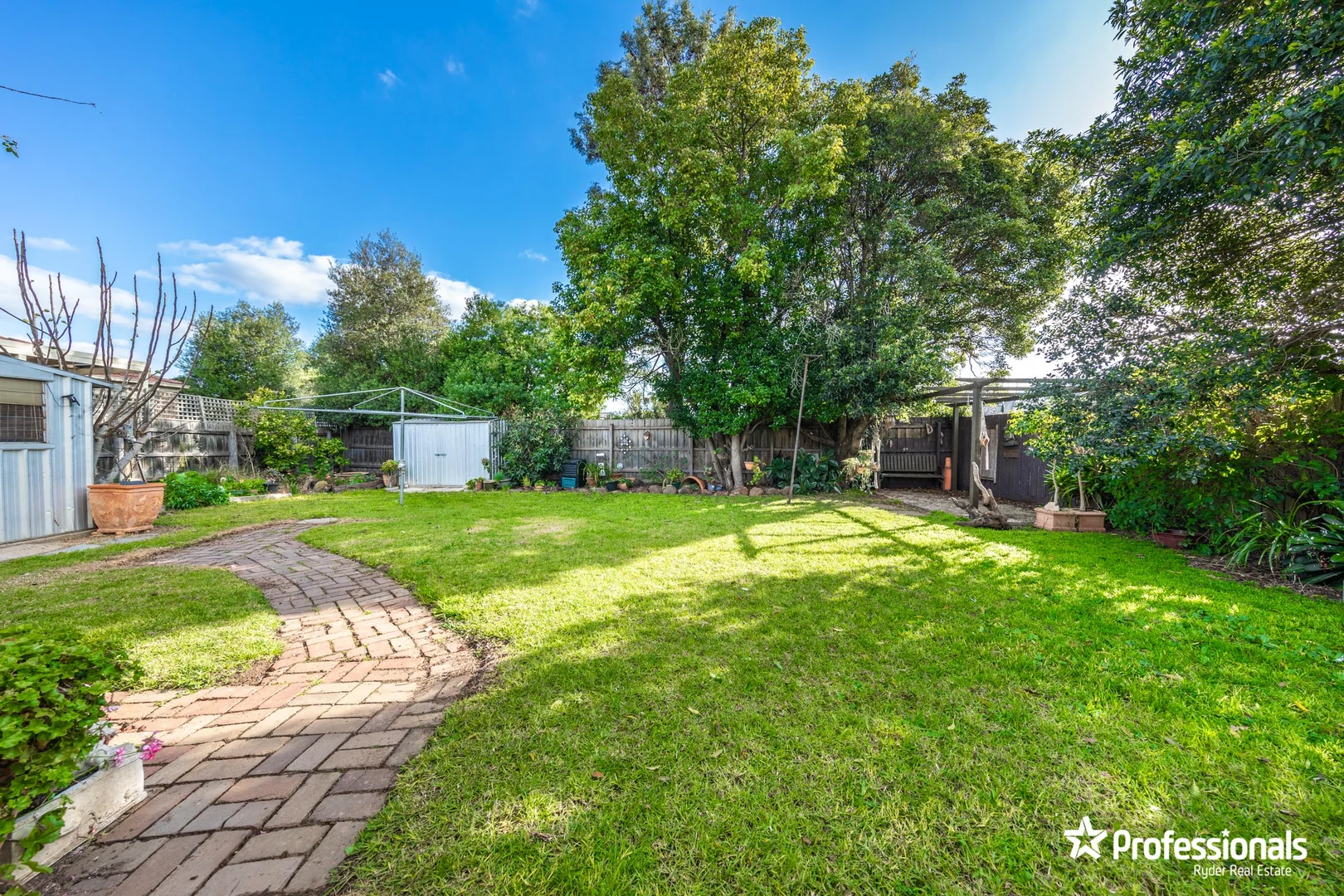 Additional image 9 of 2 Musk Ct, Melton VIC 3337