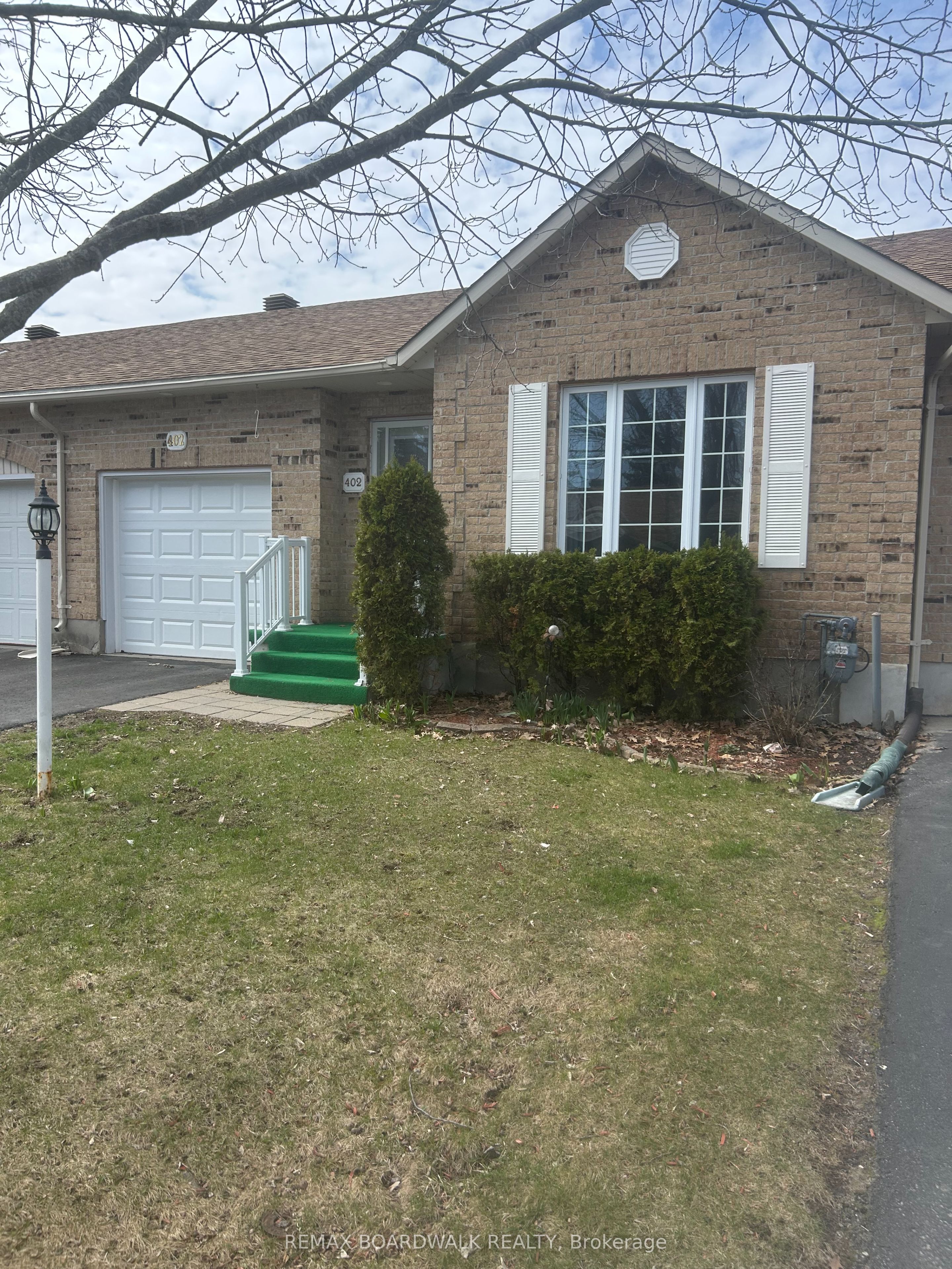 Additional image 2 of 402 Flora Street, Carleton Place, ON, K7C 3M9