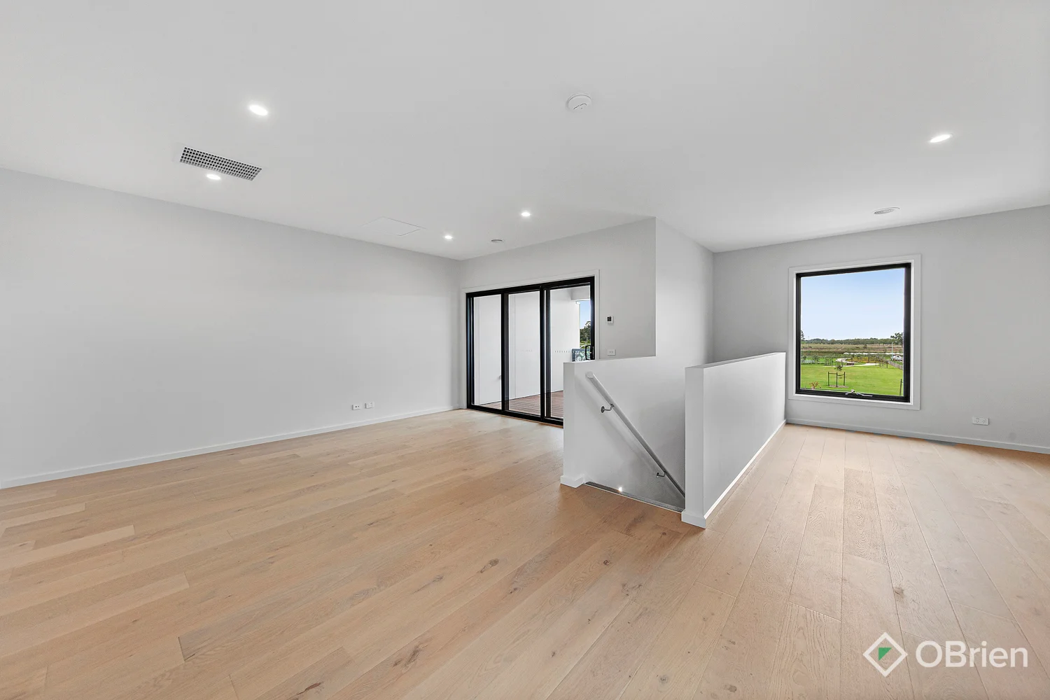 Additional image 4 of 48 Grande Belmond Avenue, Clyde VIC 3978