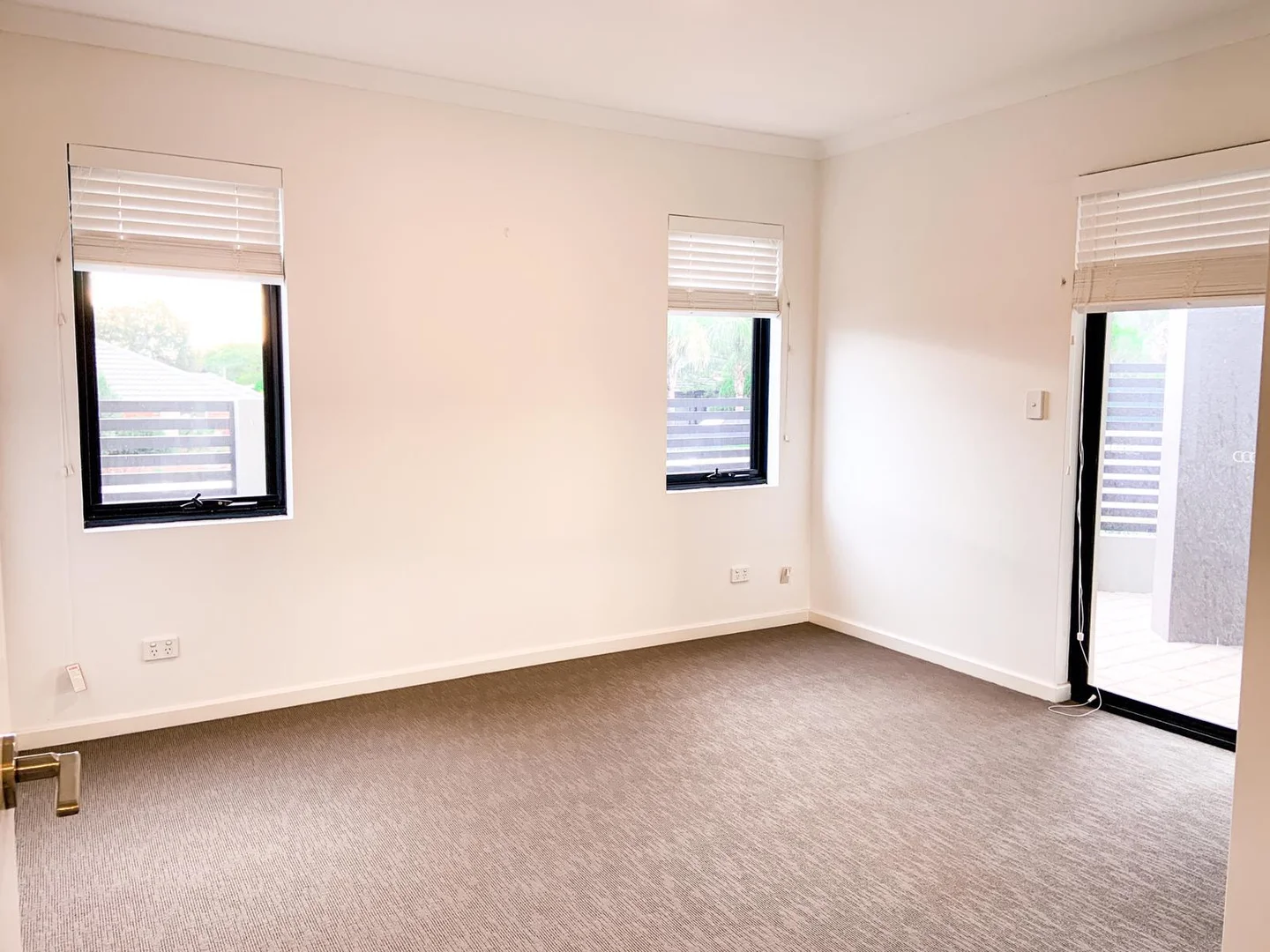 Additional image 3 of Unit 2/130 President St, Kewdale WA 6105