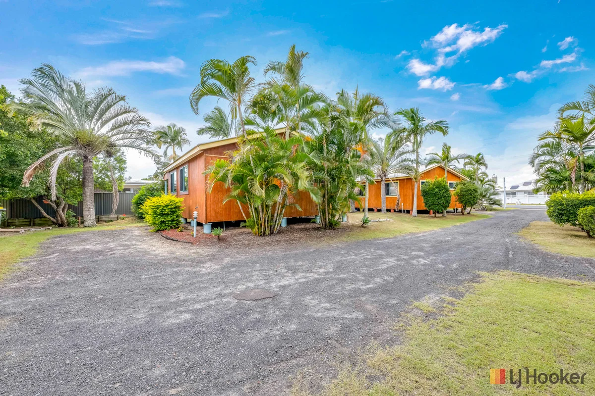 Additional image 28 of 39 Palm View Drive, Moore Park Beach QLD 4670