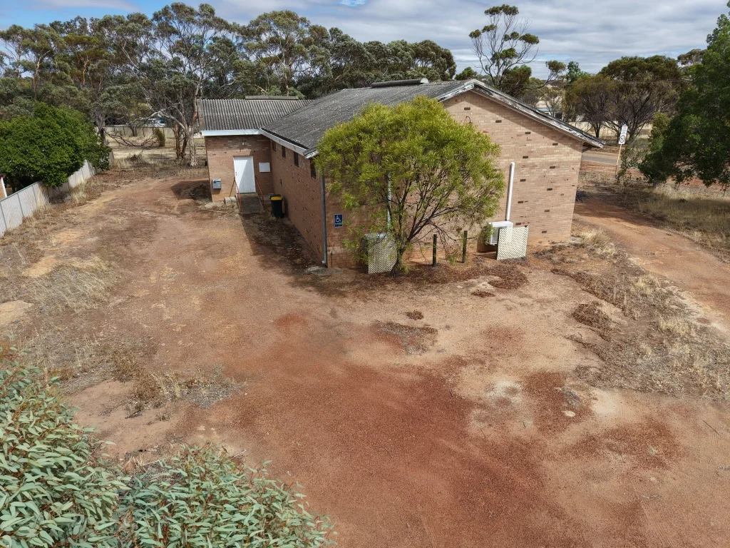 Additional image 2 of 15 Cubbine Road, Quairading WA 6383