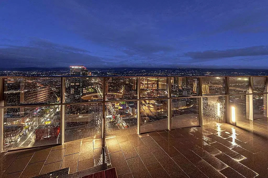 Additional image 4 of 2602/17 Austin Street, Adelaide SA 5000