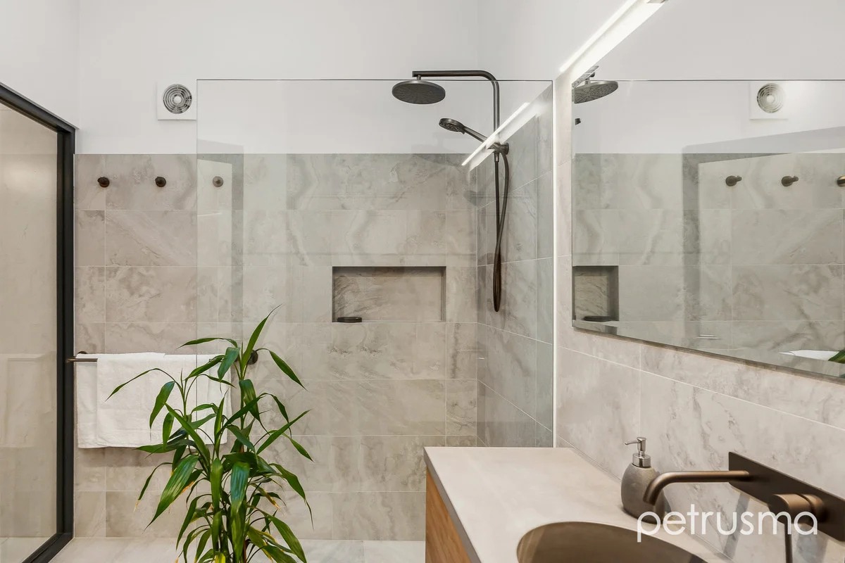 Additional image 11 of 2 Greenlands Avenue, Sandy Bay TAS 7005