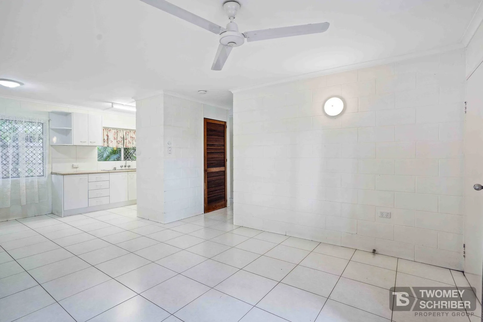 Additional image 2 of 28 Oleander Street, Holloways Beach QLD 4878