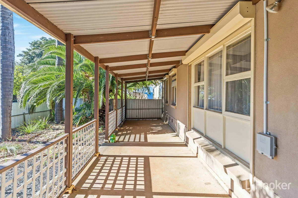 56 Mainwaring Crescent, Davoren Park SA 5113 photo 4