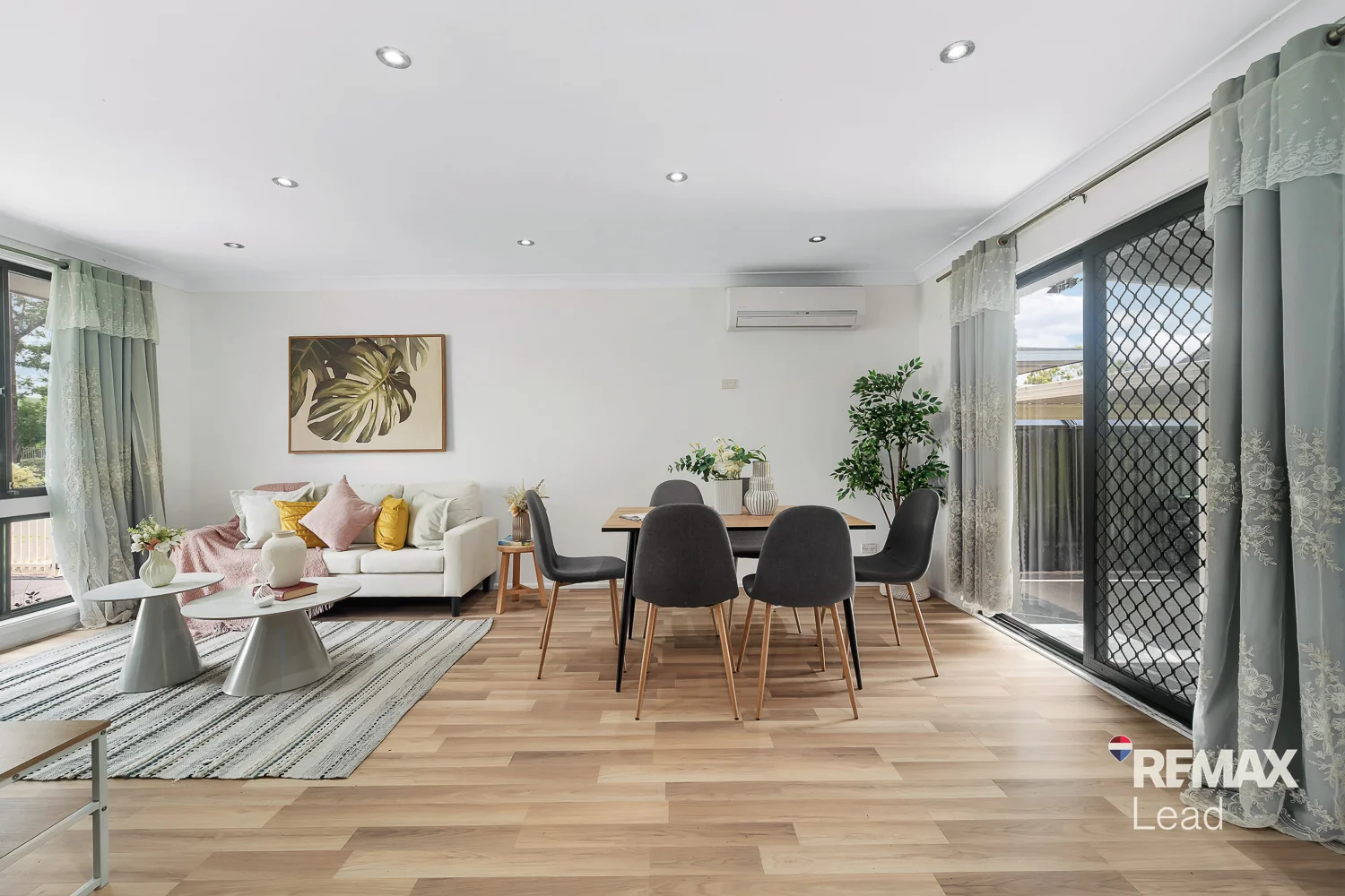 Additional image 3 of 92 Tallagandra Drive, Quakers Hill NSW 2763