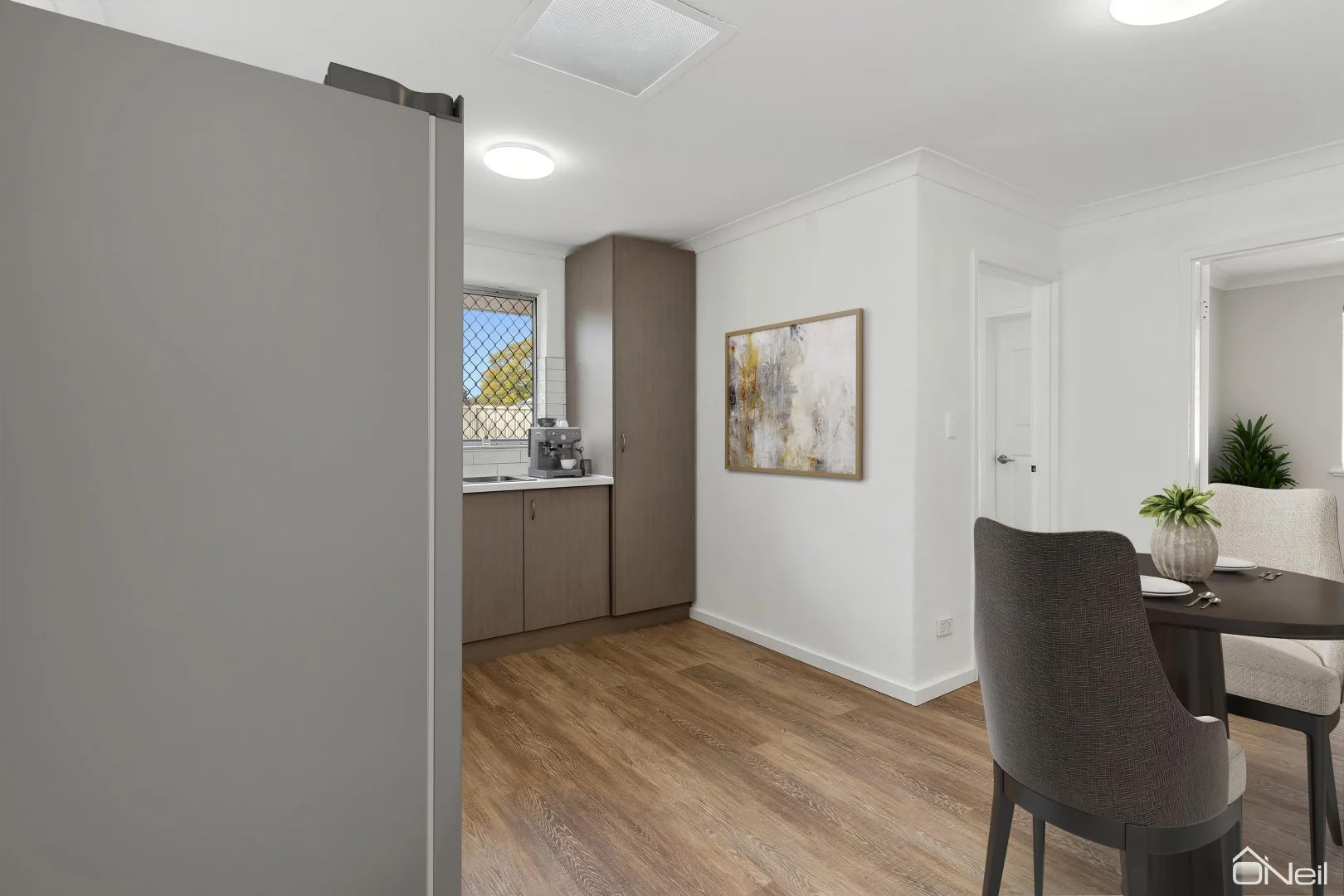 Additional image 6 of 4B Ainsley Court, Camillo WA 6111
