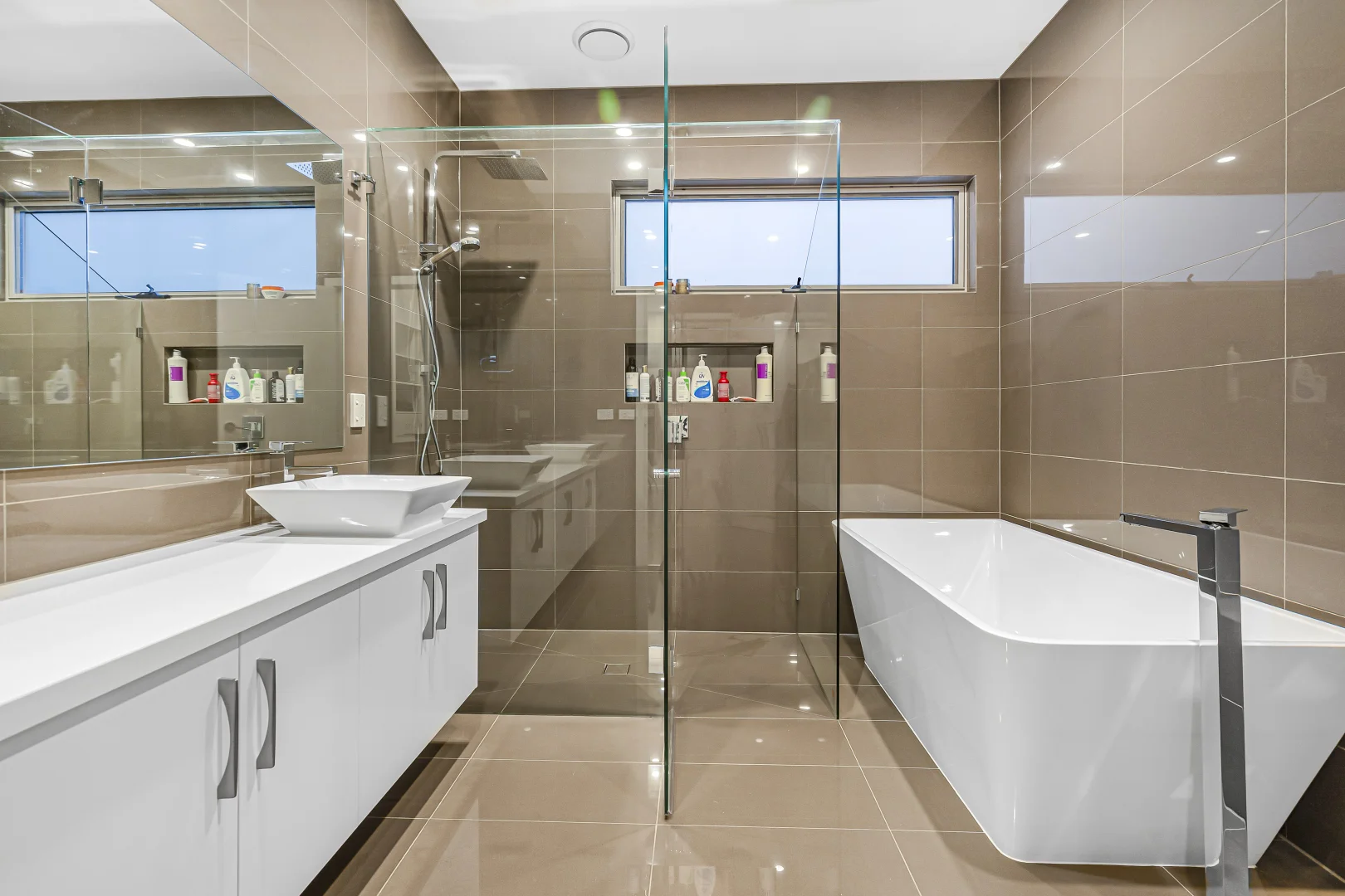 Additional image 15 of 139 The Esplanade, Caroline Springs VIC 3023