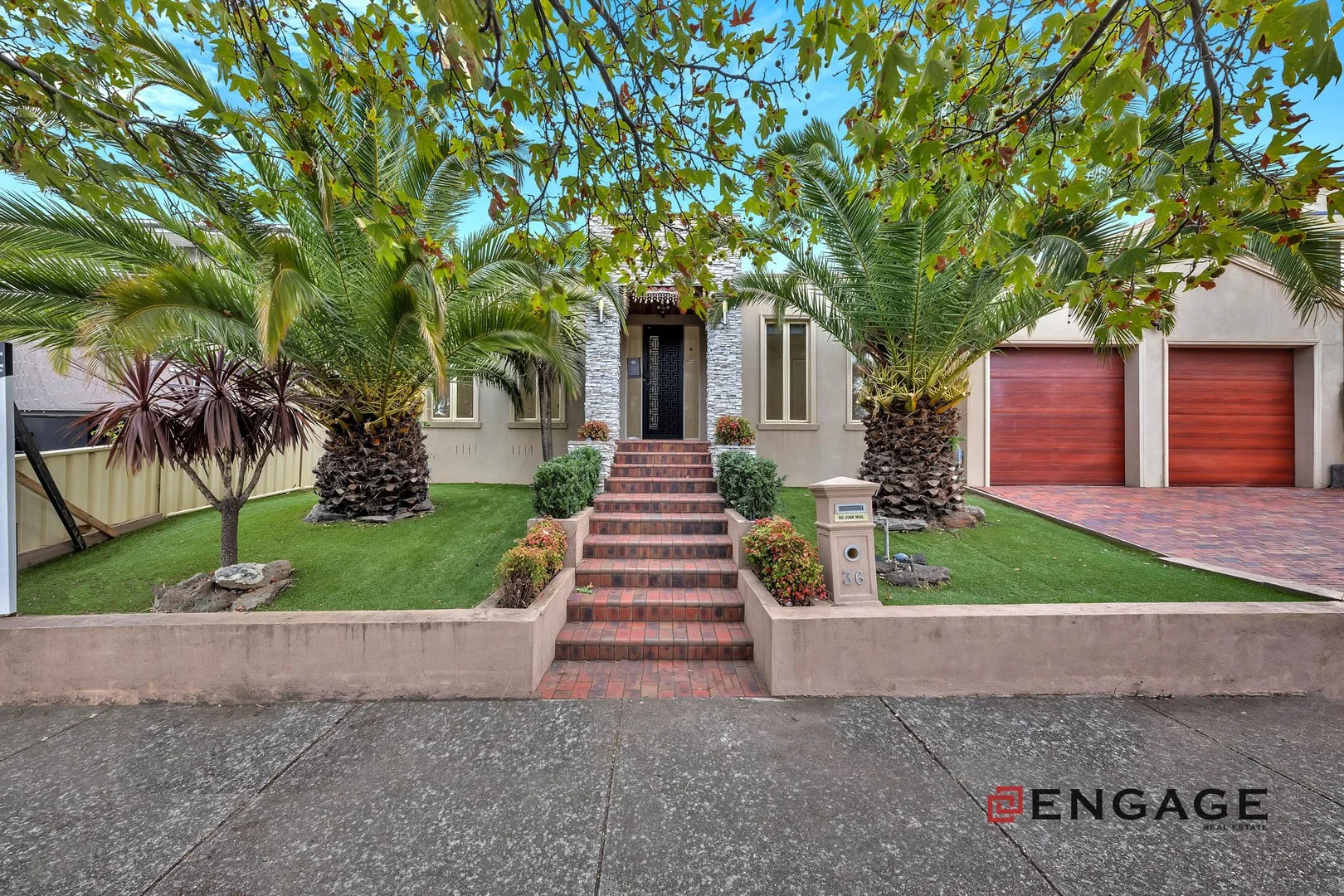 36 Lennon Boulevard, Point Cook VIC 3030