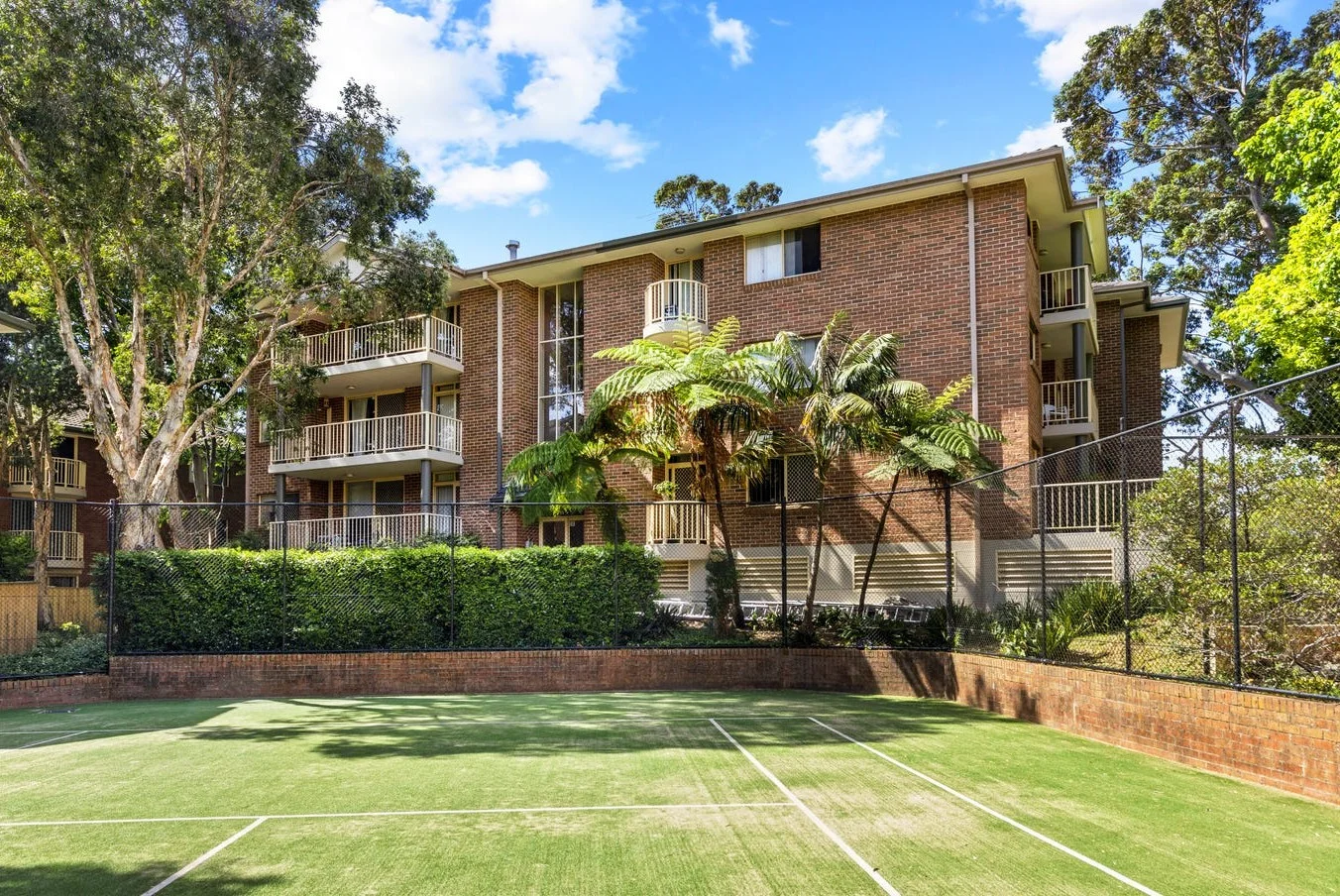 28/10-12 Broughton Street, Canterbury NSW 2193