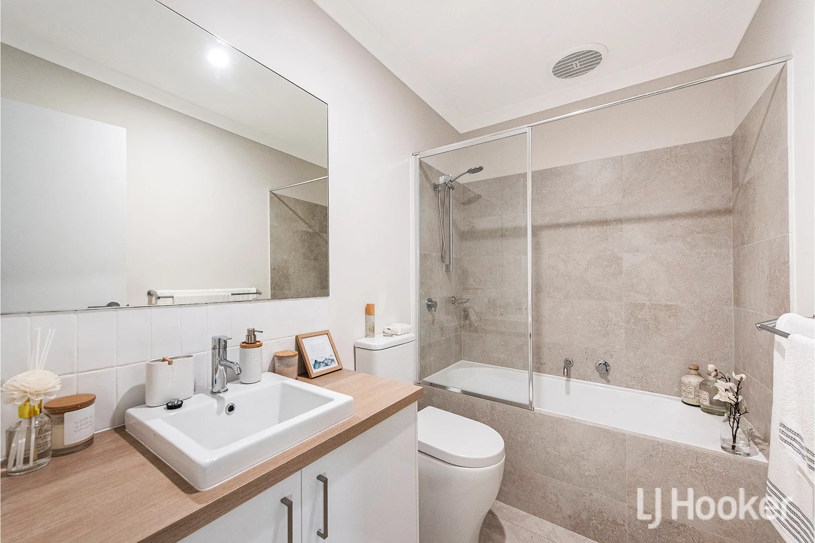 Additional image 12 of 5/107 Owtram Road, Armadale WA 6112