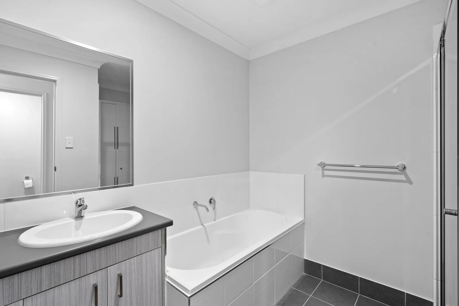 Additional image 4 of 1/26 Finch Court, Loganlea QLD 4131
