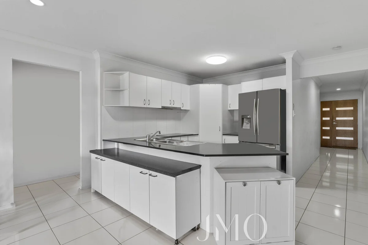 2/18 Bodacious Terrace, Pimpama QLD 4209 photo 5