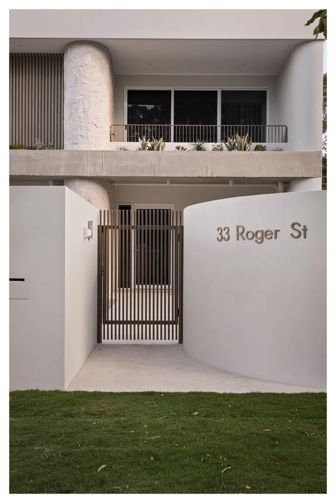 33 Roger Street, Birkdale QLD 4159 photo 5