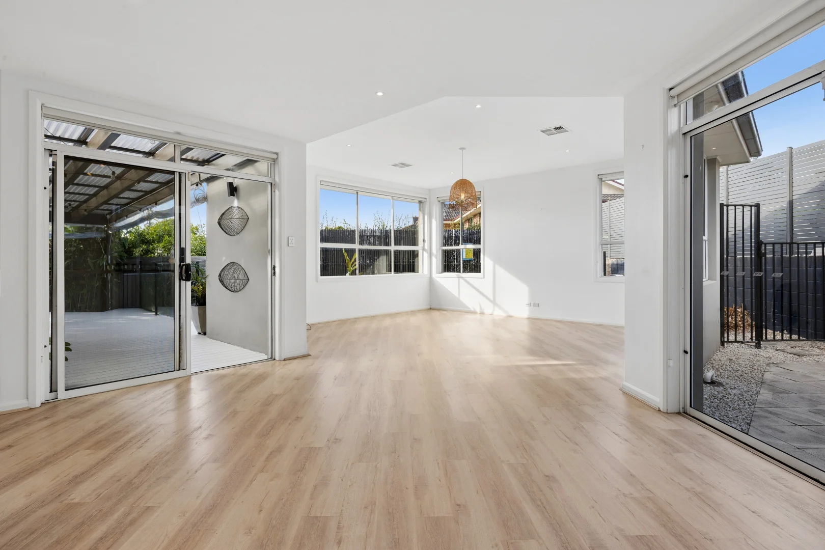 Additional image 5 of 2 Queens Court, Castle Hill NSW 2154