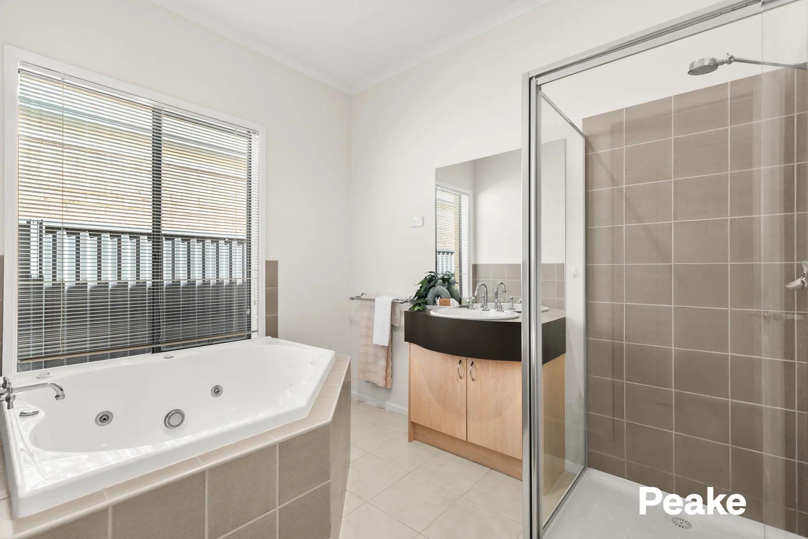 Additional image 10 of 18 Mallee Circuit, Pakenham VIC 3810