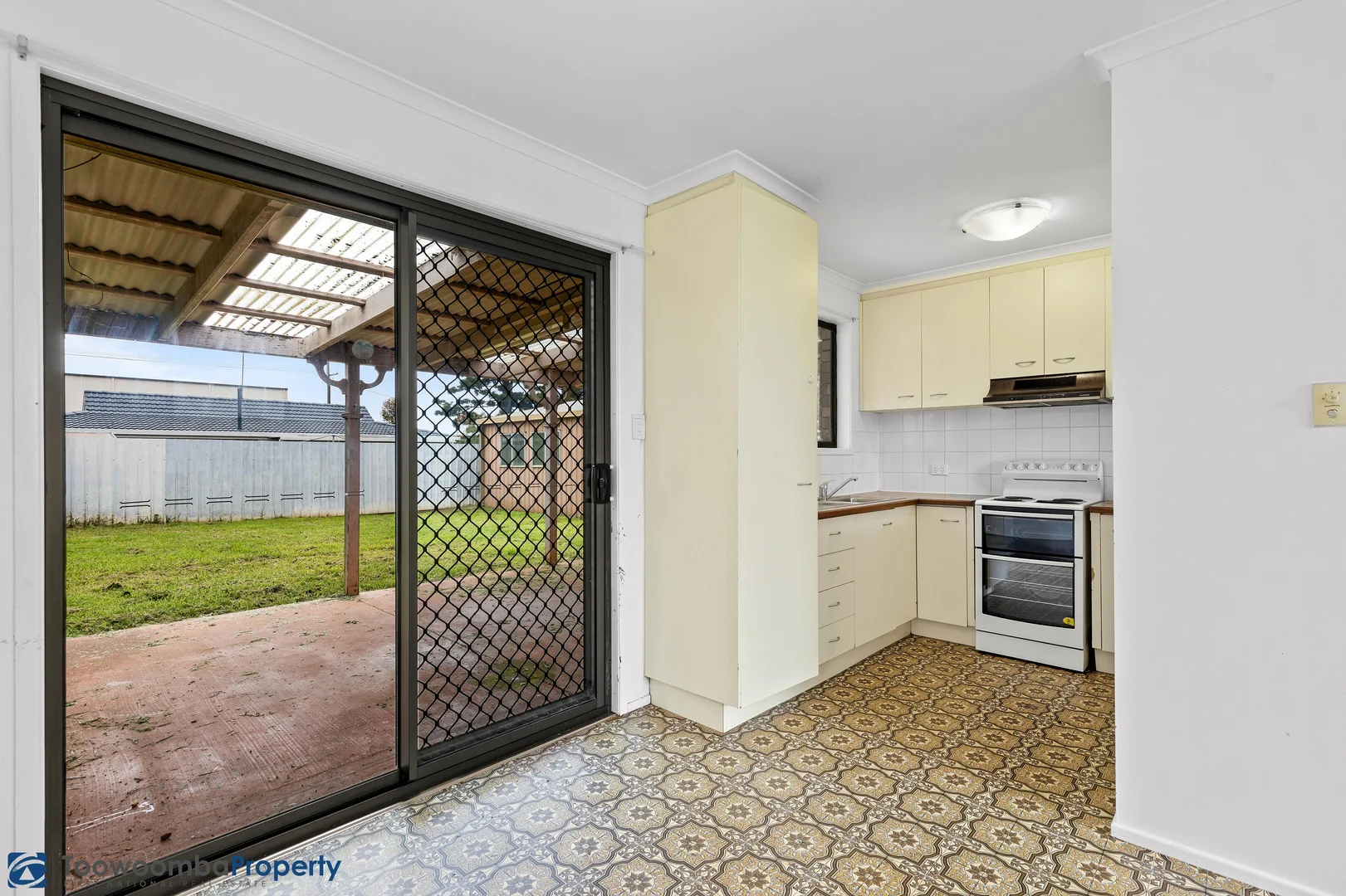 Additional image 3 of 11 Bennett Street, Wilsonton QLD 4350