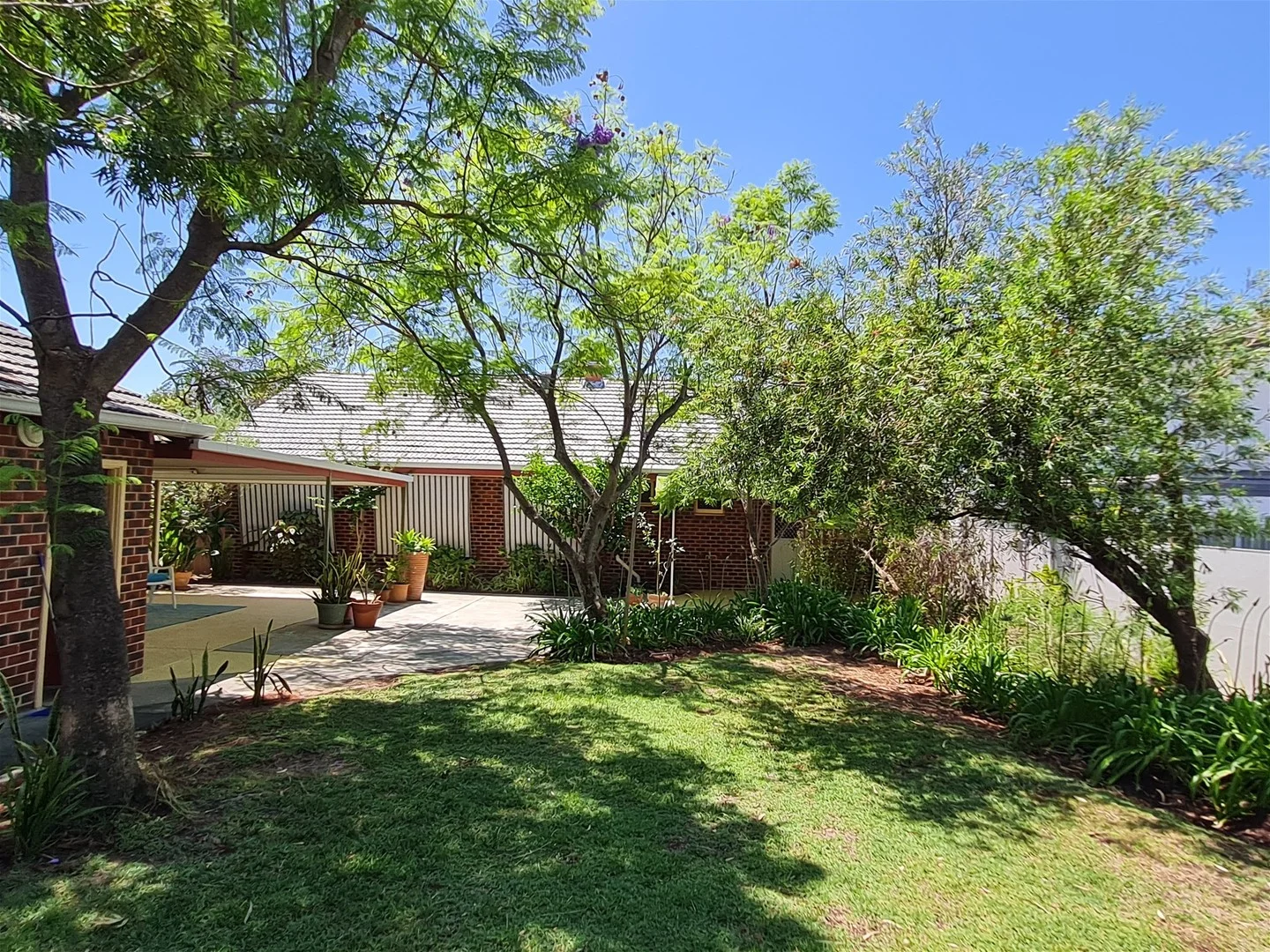20 Mount View Tce, Mount Pleasant WA 6153