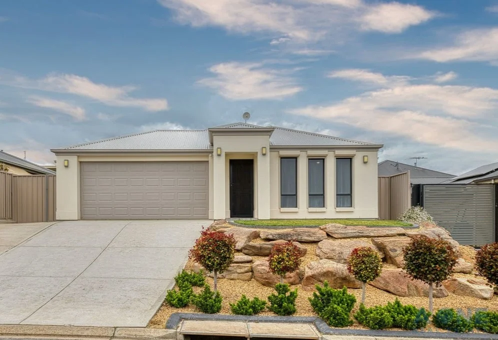 23 Chelmsford Street, Craigmore SA 5114