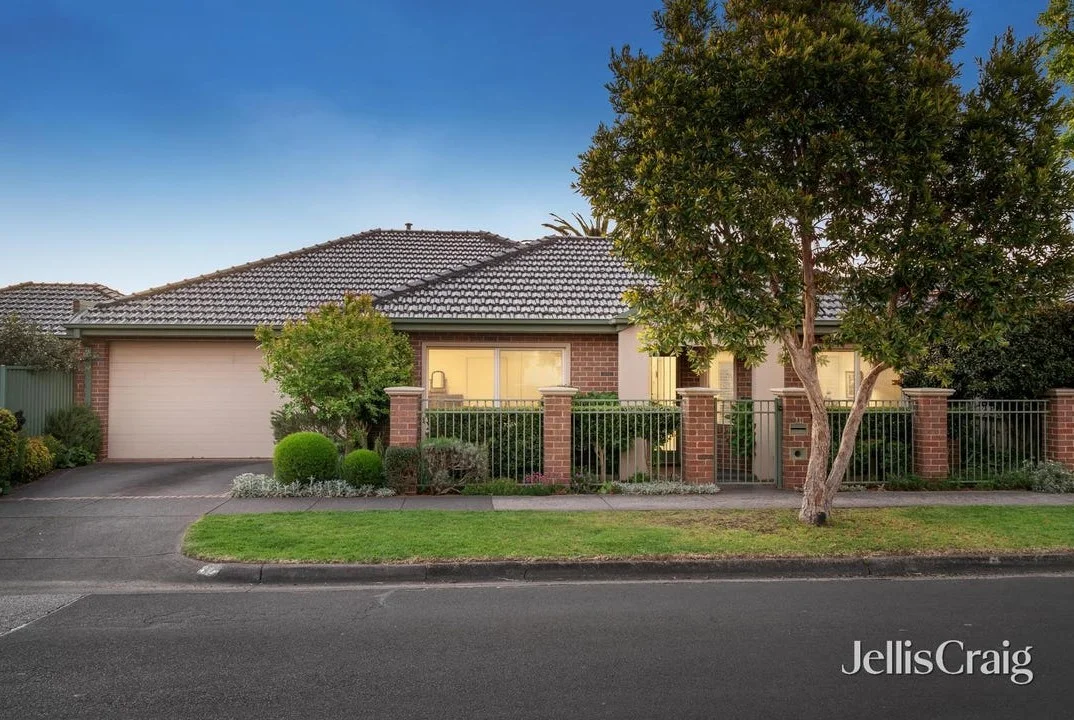 11 Alexander Street, Mount Waverley VIC 3149