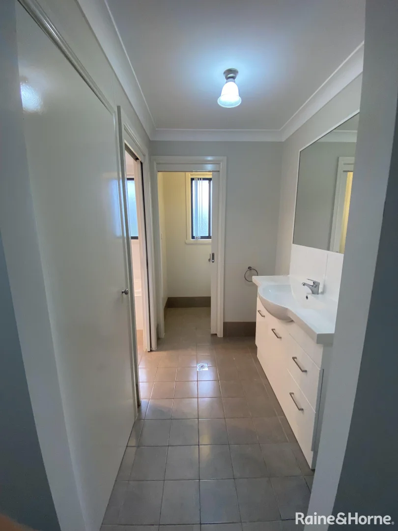 Additional image 7 of 4/20 Majestic Way, Orange NSW 2800