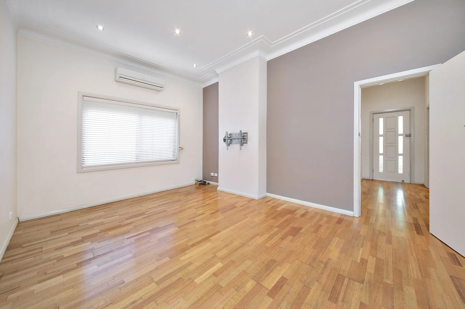 Additional image 4 of 77 Mercury St, Narwee NSW 2209
