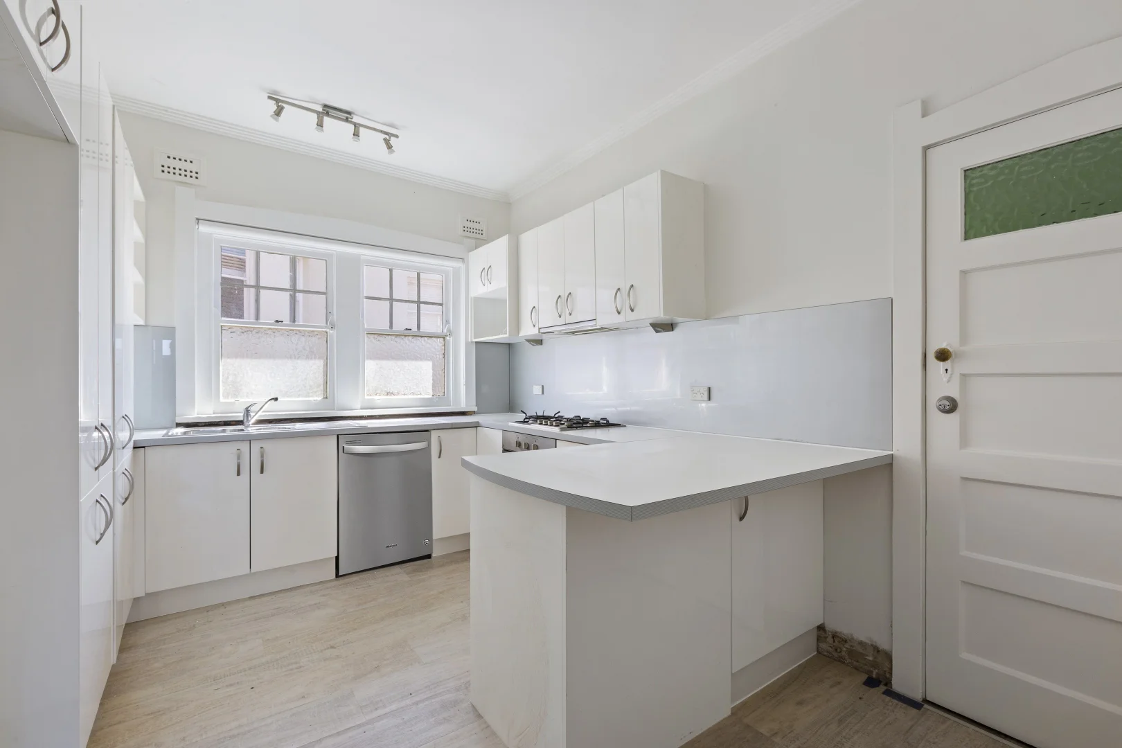 Additional image 6 of 4/122 Sydney Road, Fairlight NSW 2094