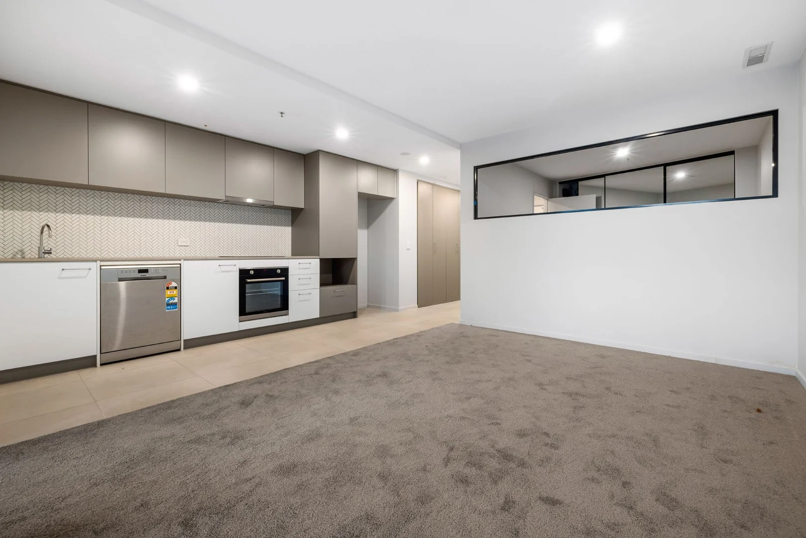 202/34 Oakden Street, Greenway ACT 2900