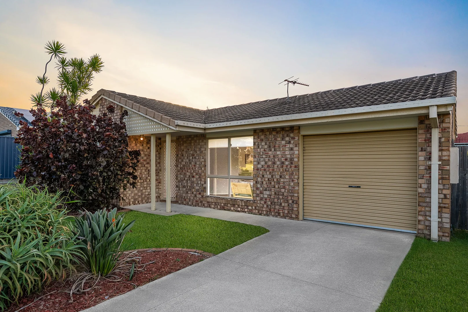 Additional image 2 of 54 Cunningham Drive, Boronia Heights QLD 4124