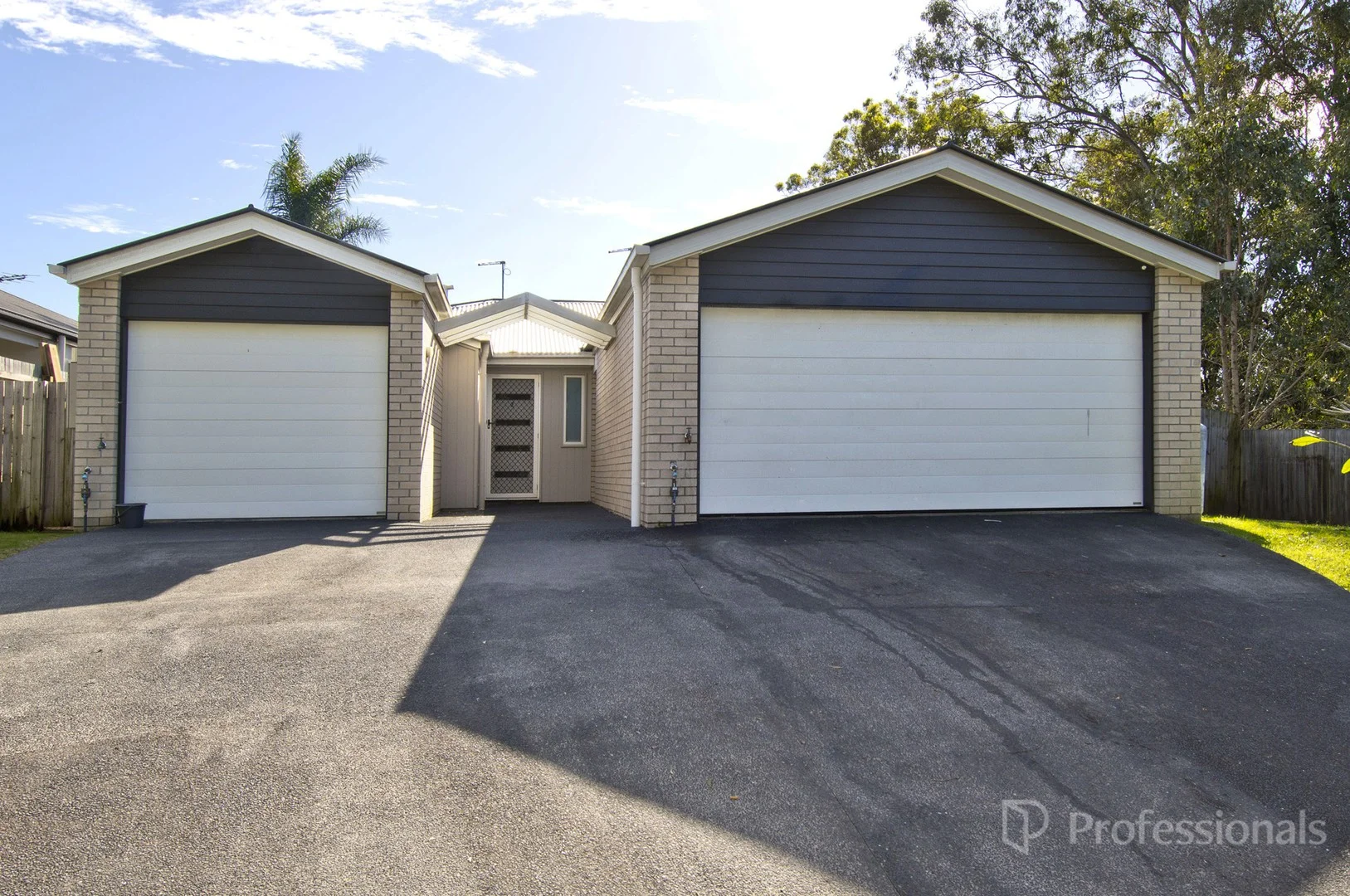 295 Herses Road, Eagleby QLD 4207