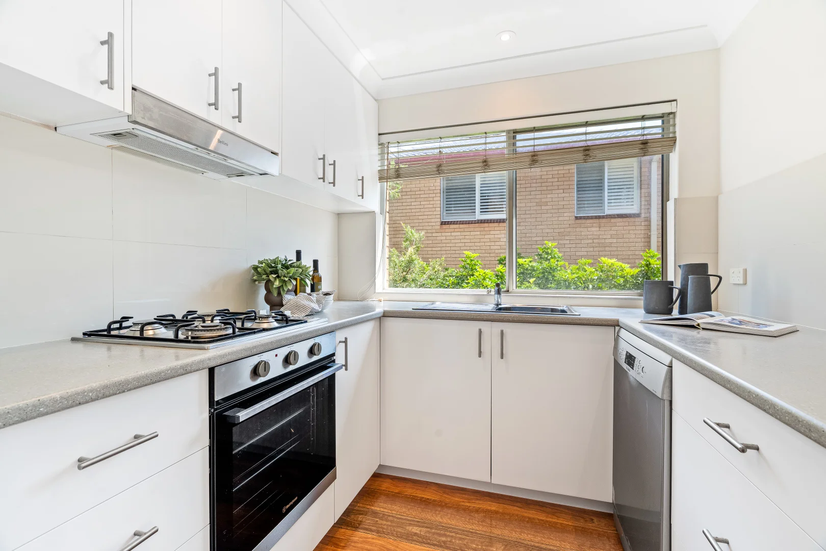15/68-70 Pacific Parade, Dee Why NSW 2099 photo 5