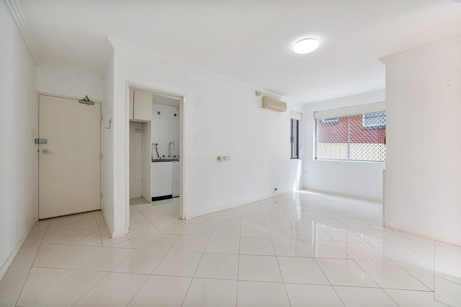 1/36-38 Gloucester Road, Hurstville NSW 2220