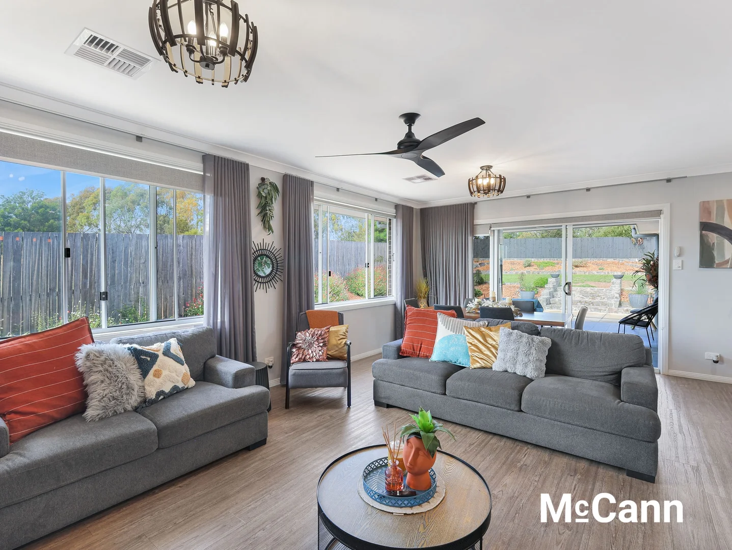 24 Green Avenue, Gunning NSW 2581 photo 5