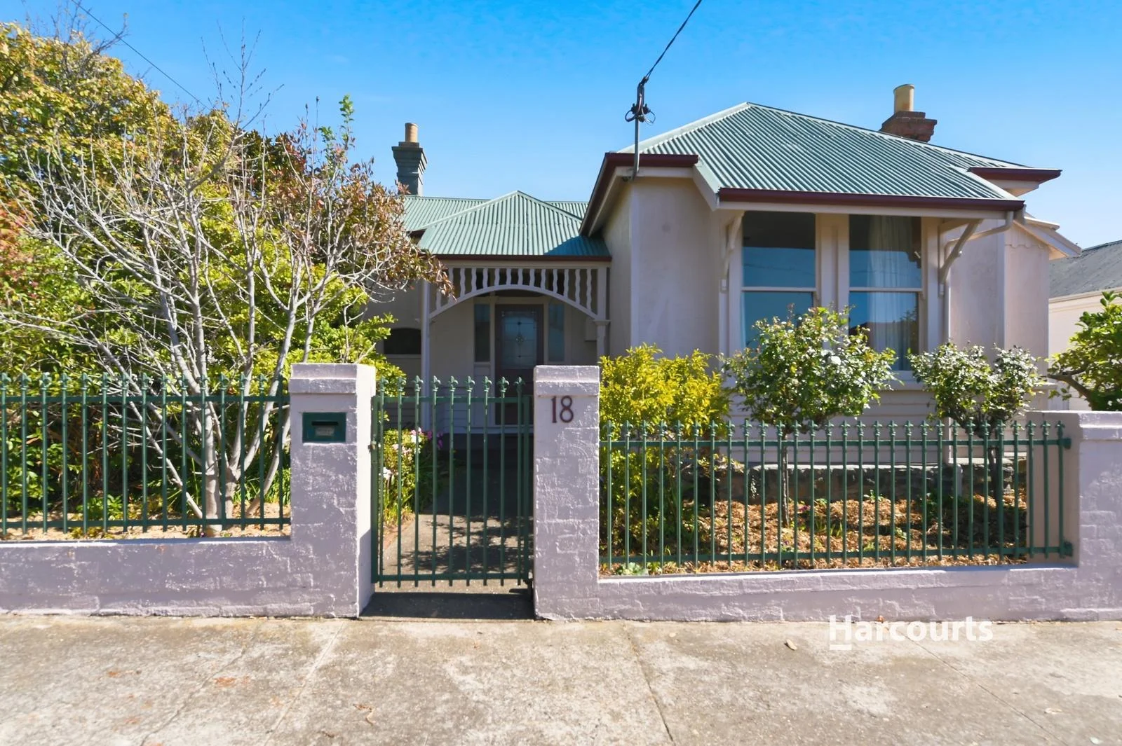 18 Hiller Street, Devonport TAS 7310