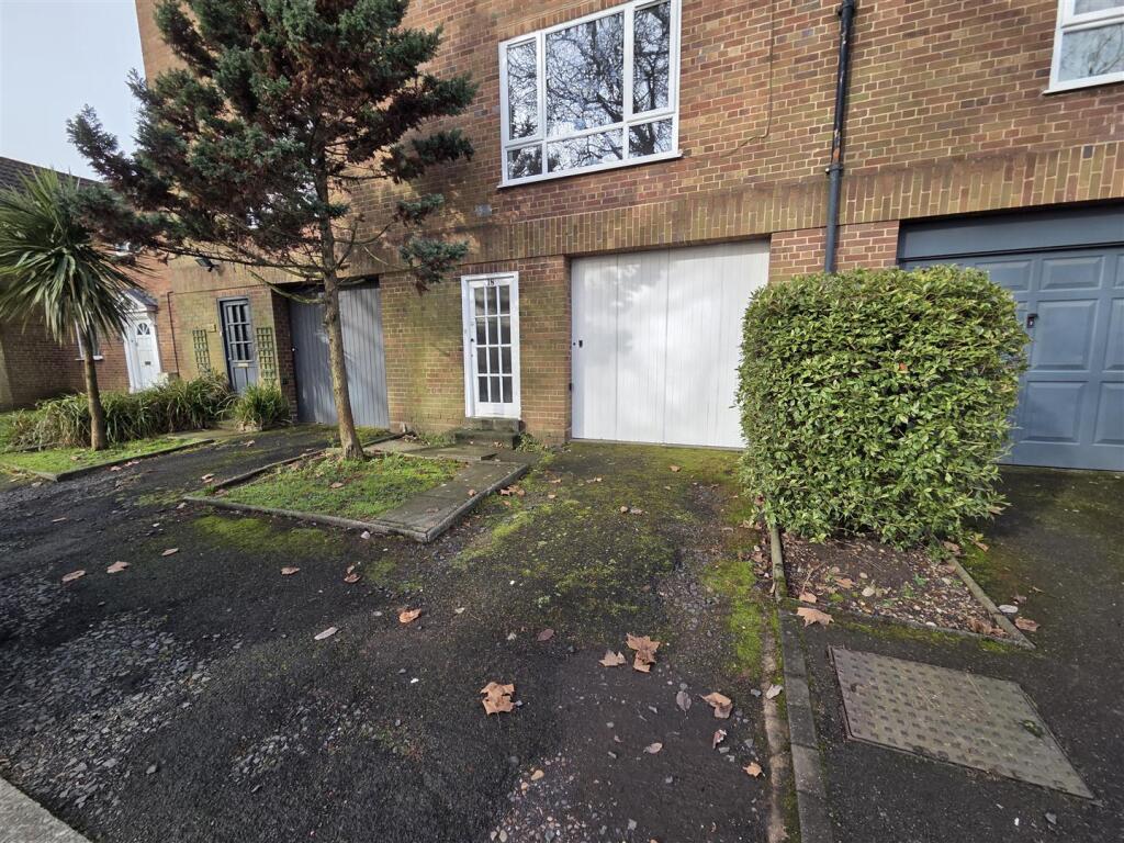 East Drive, Birmingham