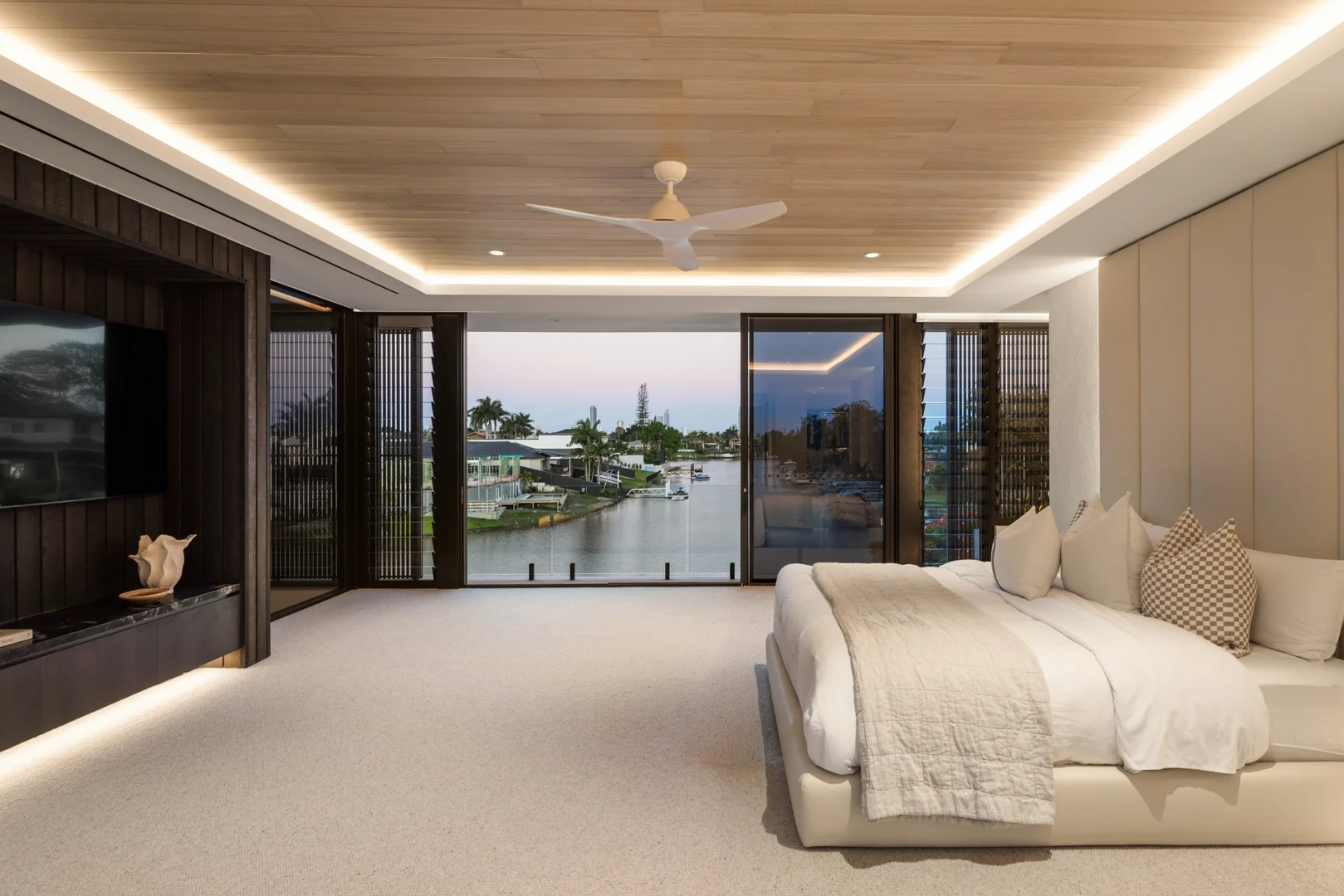 Additional image 19 of 744 Nerang Broadbeach Road, Carrara QLD 4211