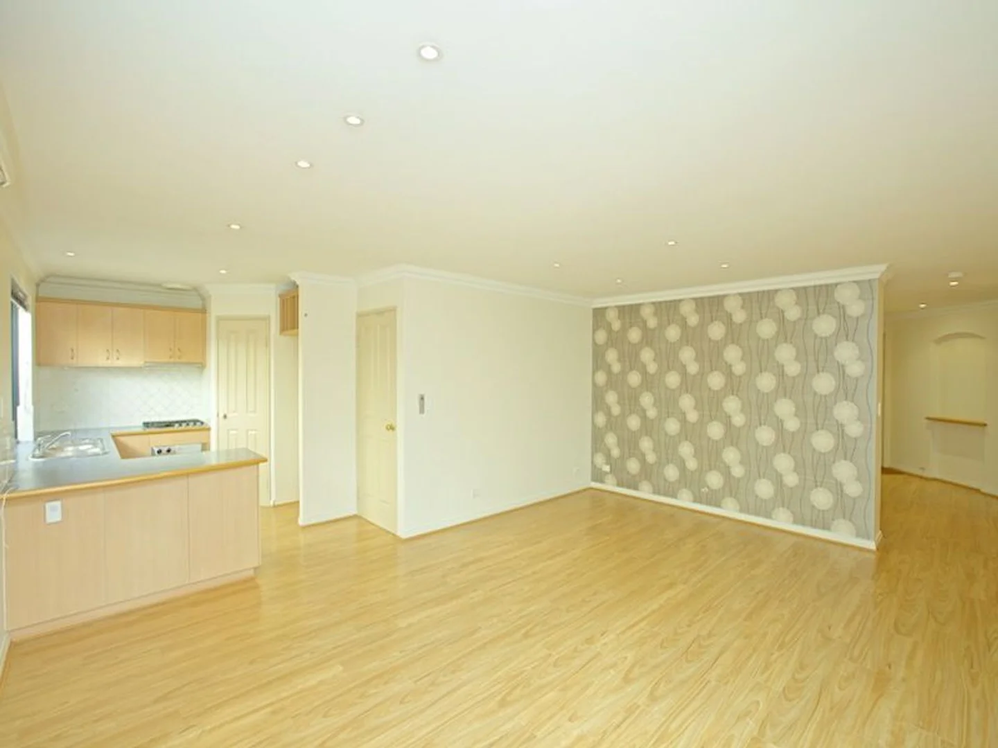 Additional image 3 of 8C Marian St, Innaloo WA 6018