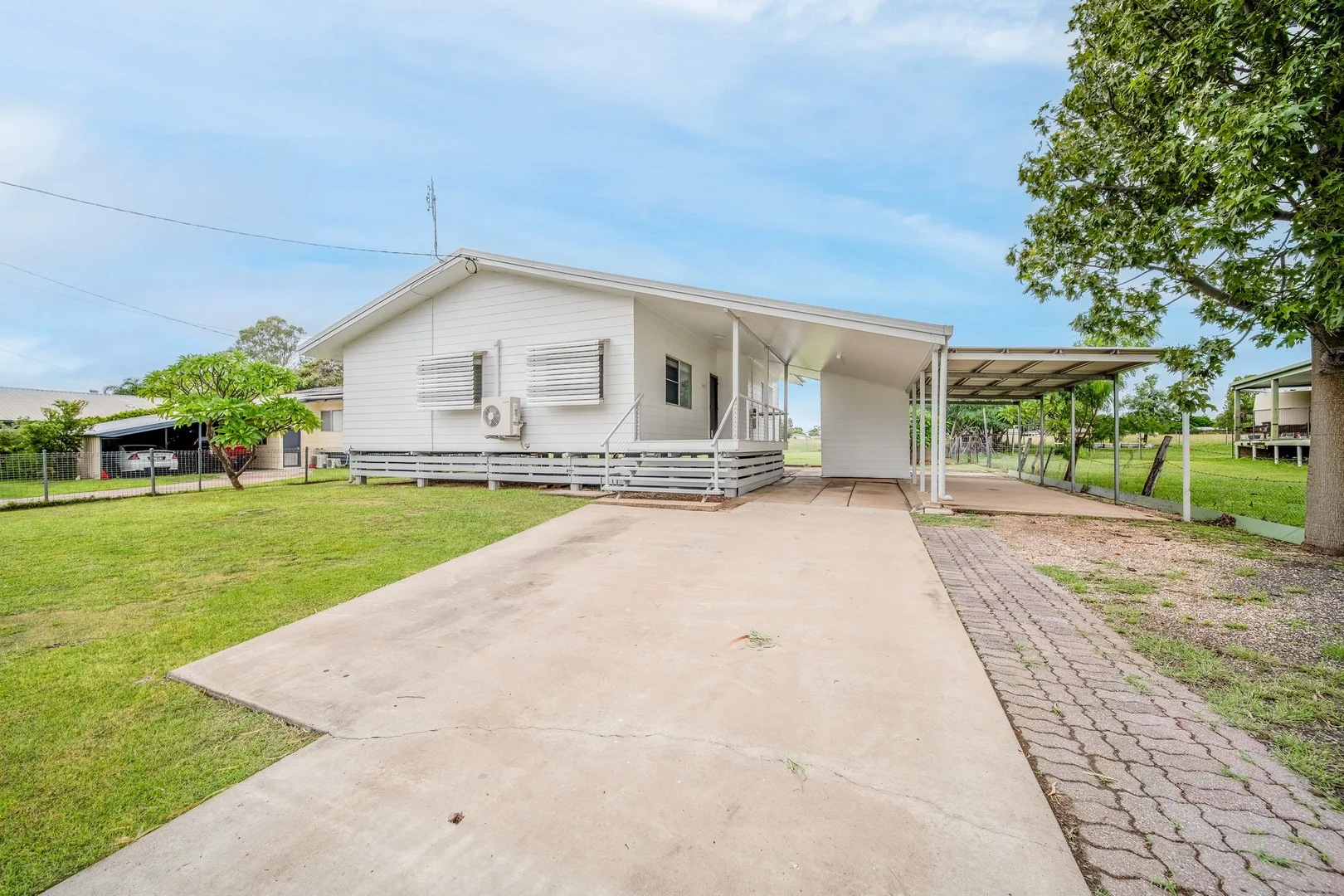 14 Retro Street, Capella QLD 4723