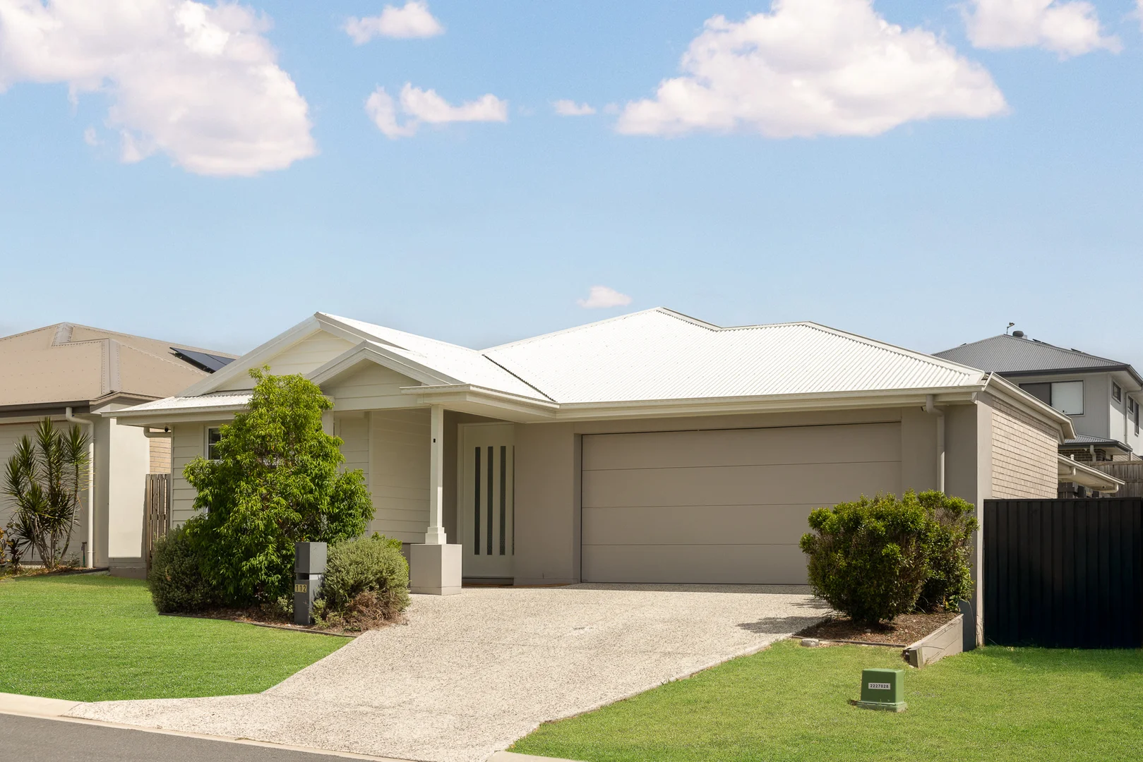 112 Davidson Circuit, Park Ridge QLD 4125 photo 2