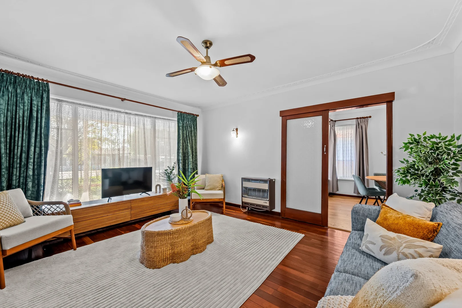 Additional image 4 of 290 Robinson Avenue, Cloverdale WA 6105