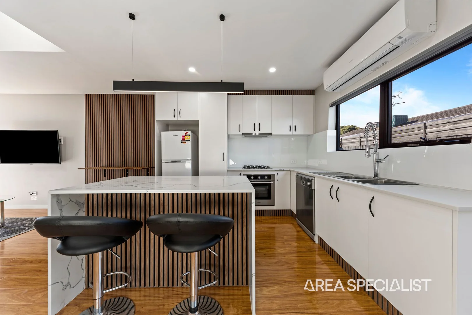 Additional image 9 of 2/17 Cameron Way, Pakenham VIC 3810